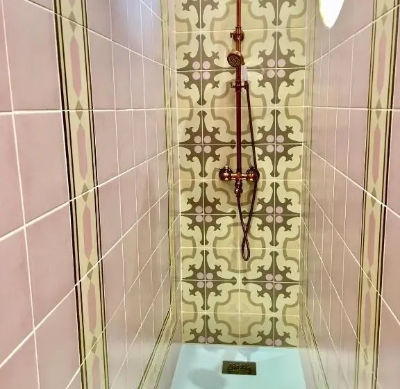 اتاق سوپریور, Le 1930, Chambres D’hôtes De Charme