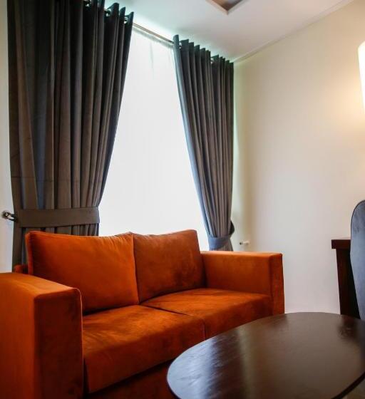 اتاق خانوادگی با چشم‌انداز کوه, H.m.h Lodges & Hotel Resort