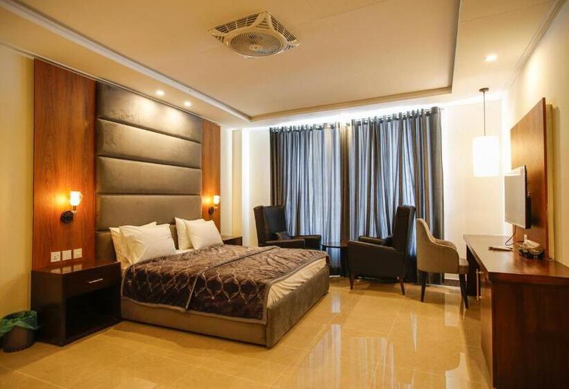 سوئیت 2 خوابه, H.m.h Lodges & Hotel Resort