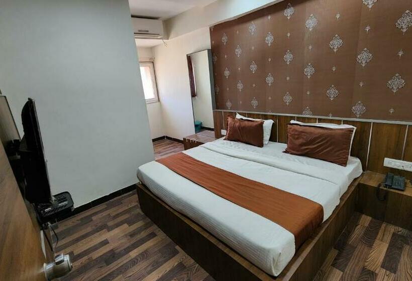 חדר סופריור, Nova Prime