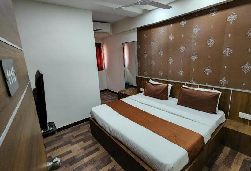 חדר סופריור, Nova Prime