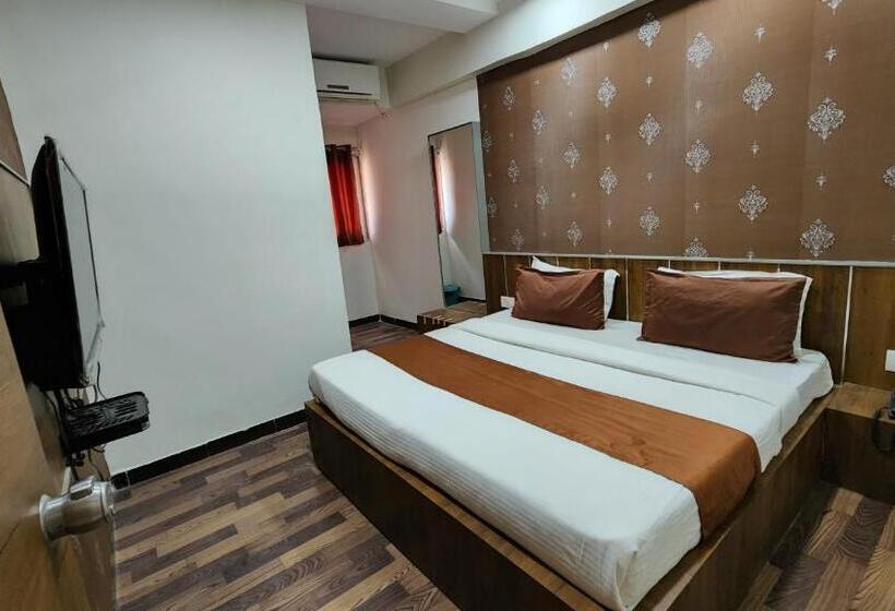 חדר סופריור, Nova Prime