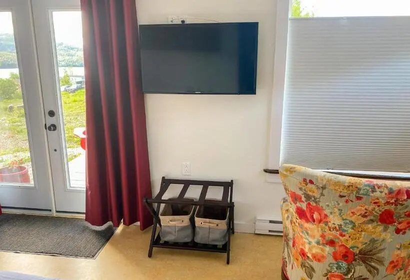 キングサイズベッドのスイートルーム, The Rooms At Woody Point