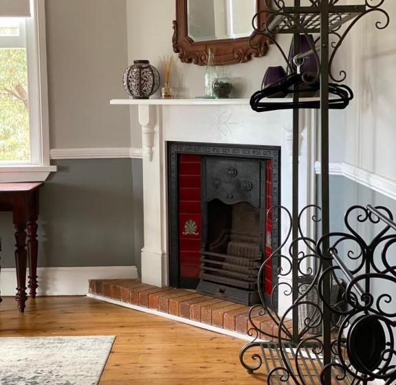 חדר דחוקס עם מיטת קינג, Palmyra B&b