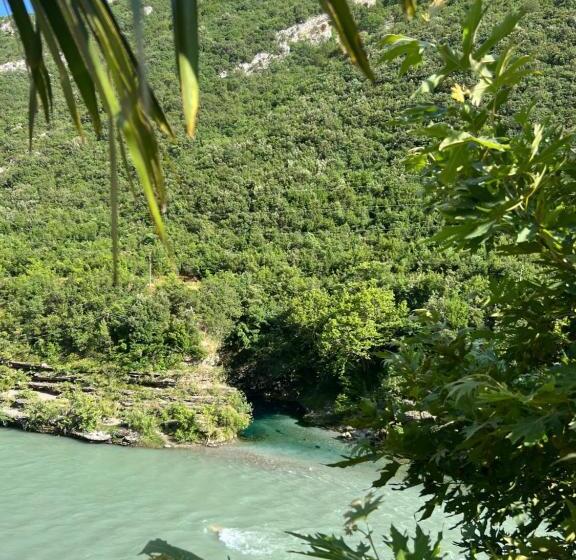 اتاق استاندارد با چشم‌انداز کوهستان, Adriatik Guesthouse