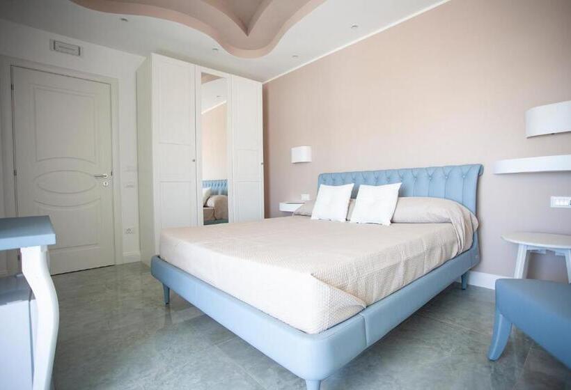 스탠다드 룸, Cavalieri D Oro Luxury House