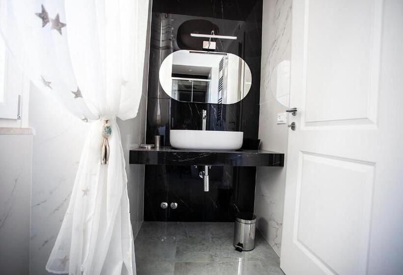 스탠다드 룸, Cavalieri D Oro Luxury House