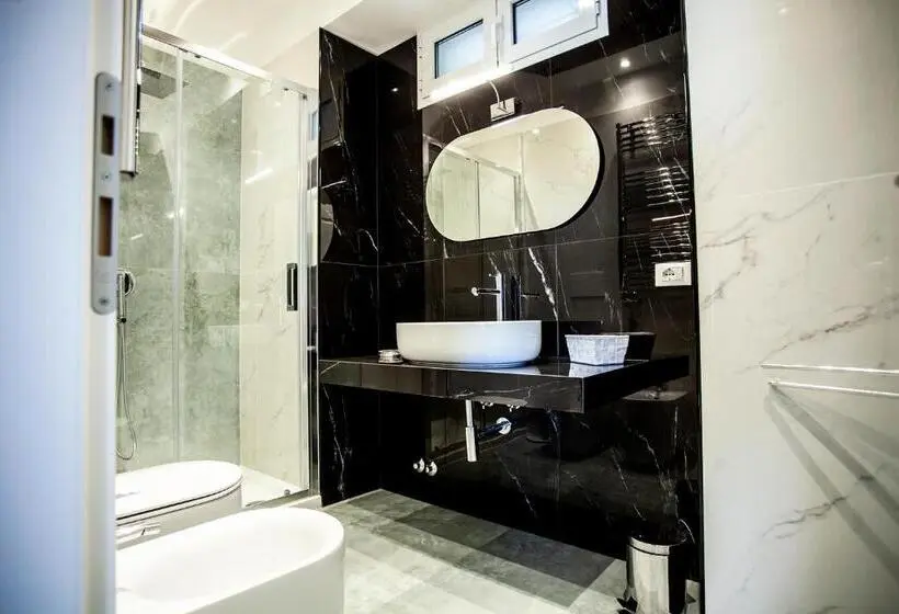 スタンダードトリプルルーム, Cavalieri D Oro Luxury House