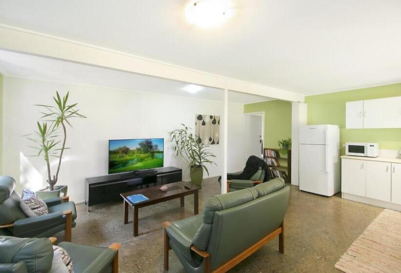 Апартаменты 1 Спальня Нижний Этаж, Hideaway Tweed Coast Holidays