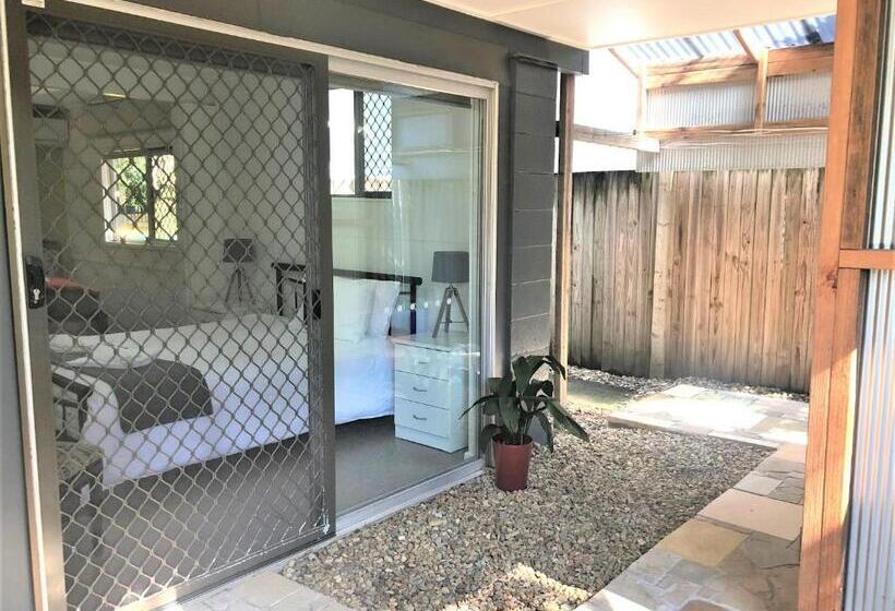 Апартаменты 1 Спальня Нижний Этаж, Hideaway Tweed Coast Holidays