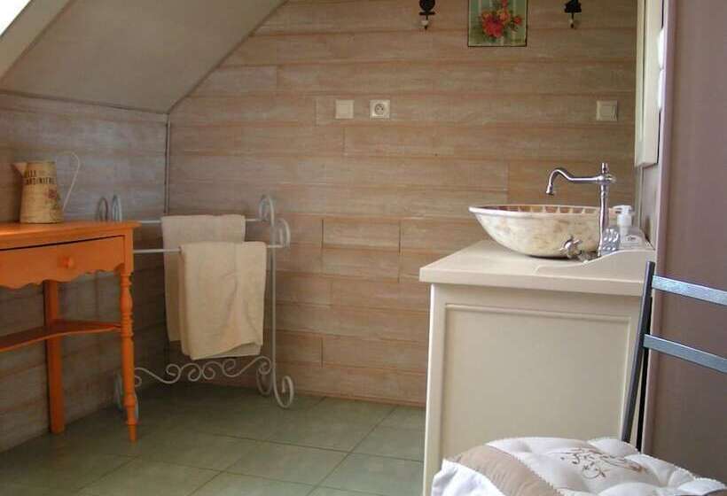 חדר סטנדרט, La Freneraie