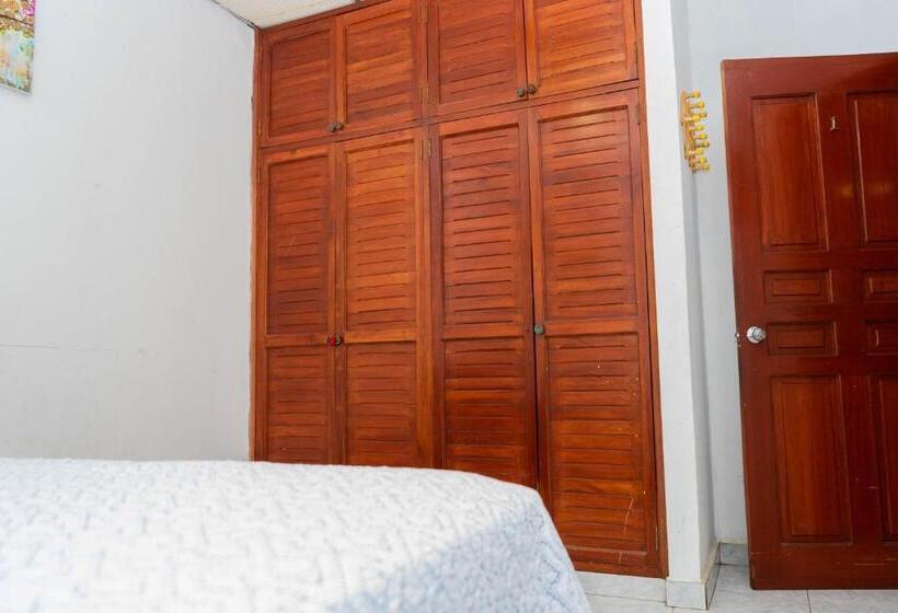 غرفة قياسية, Hostal Familiar Argeñal
