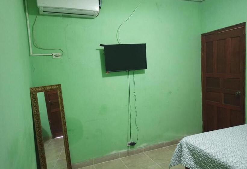 غرفة إقتصادية, Hostal Familiar Argeñal