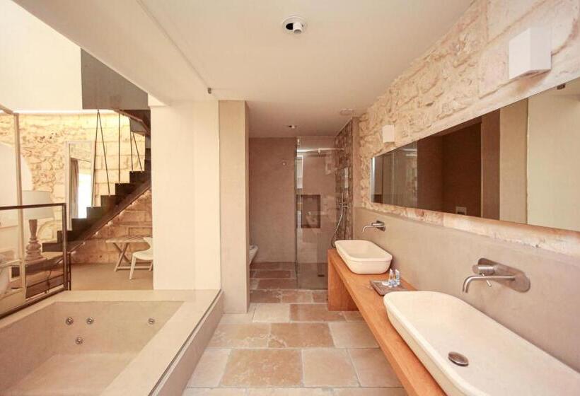 سوئیت با وان آب گرم, Masseria Francescani