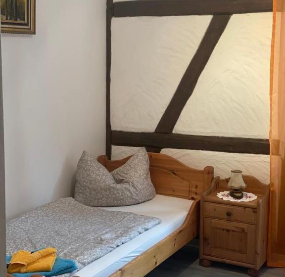 Номер Стандарт Индивидуальный, Zum Ewigen Rath