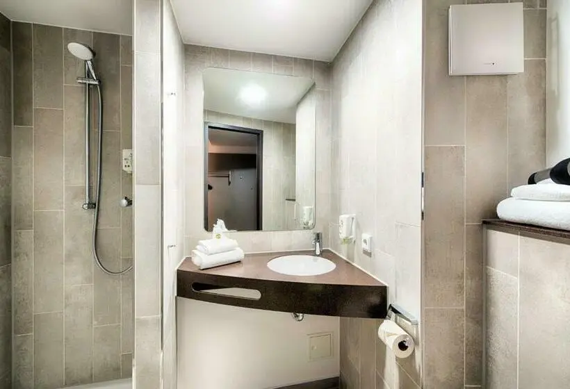 اتاق استاندارد یک نفره, B&b Hotel Cuxhaven