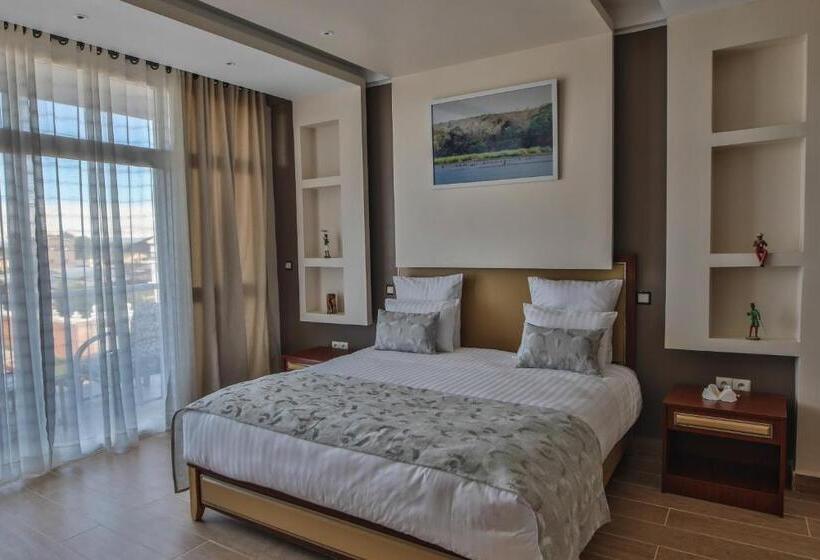 اتاق سوپریور, Hôtel Menabe L