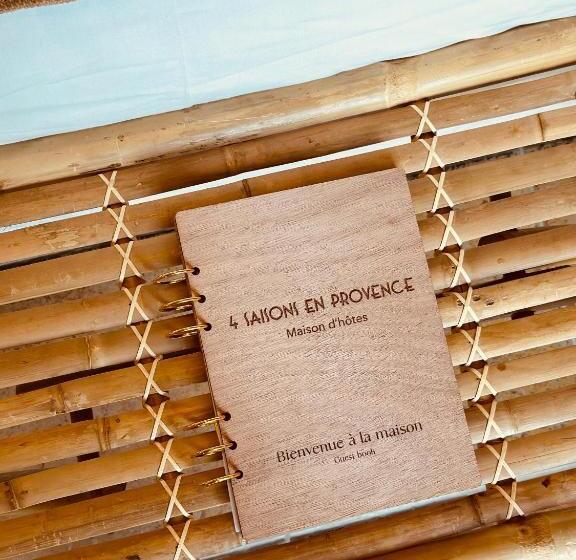 ガーデンビュースタンダードルーム, 4 Saisons En Provence
