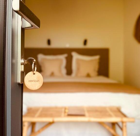 스탠다드 룸 가든 전망, 4 Saisons En Provence