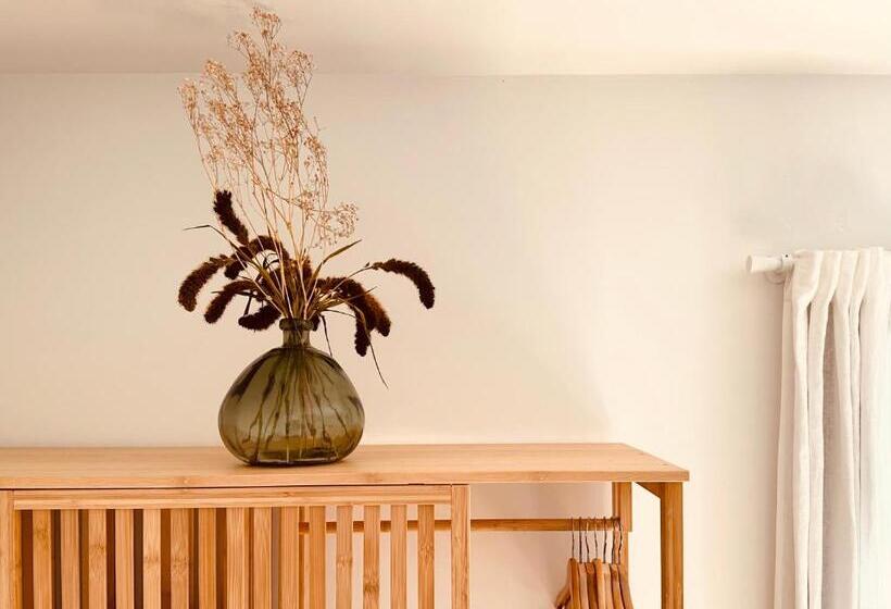 스탠다드 트리플 룸 가든 전망, 4 Saisons En Provence