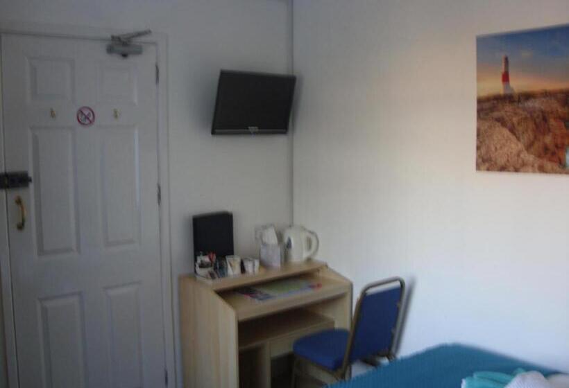 Standard Single Room Shared Bathroom, Ashdene Guest House