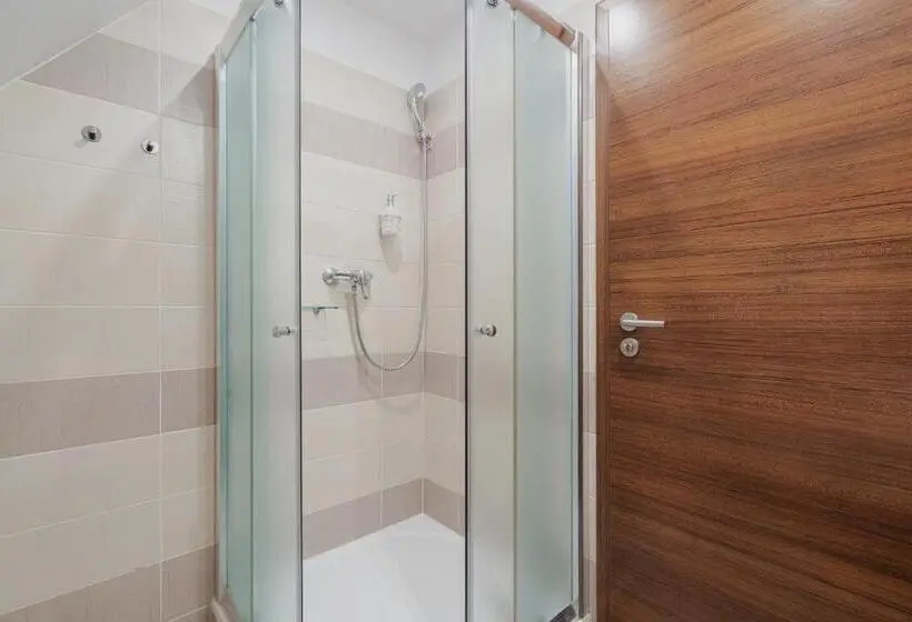 اتاق استاندارد, Residence Malva