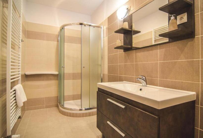 شقة غرفة واحدة, Residence Malva