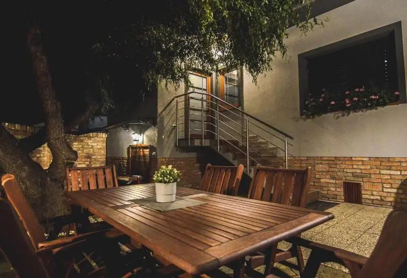 سوییت, Residence Malva