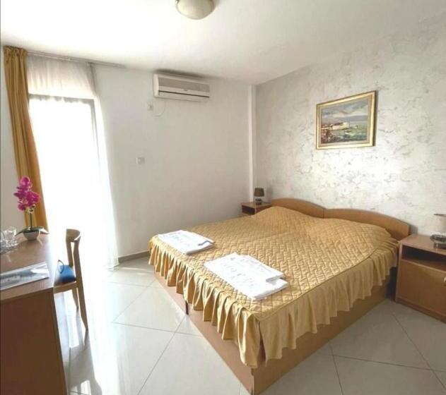 آپارتمان 1 خوابه با تراس, Suzana Budva