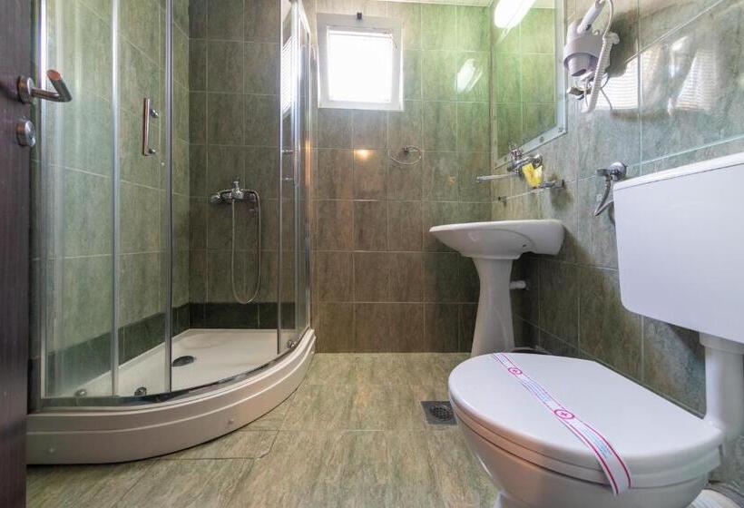 آپارتمان 1 خوابه, Suzana Budva