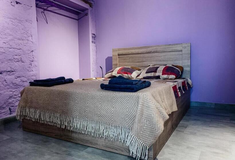 海景套房, Bukhta