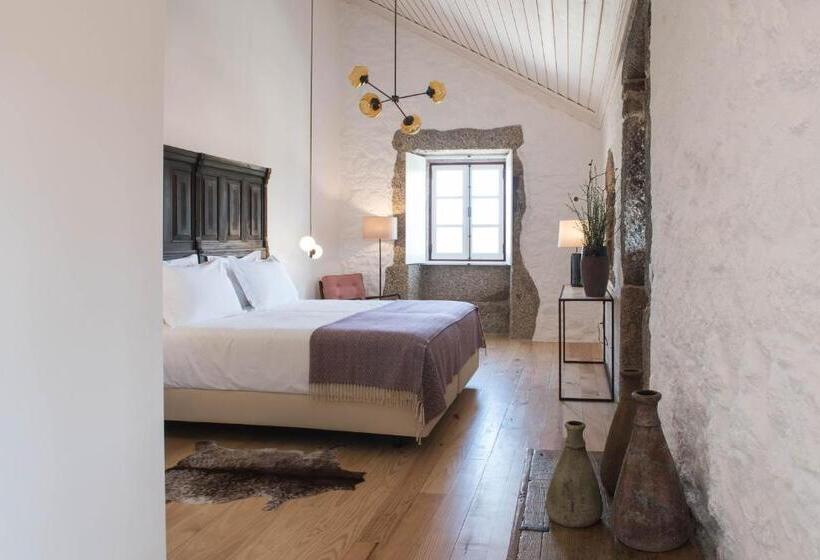 سوییت لوکس, Quinta Do Rio Noémi