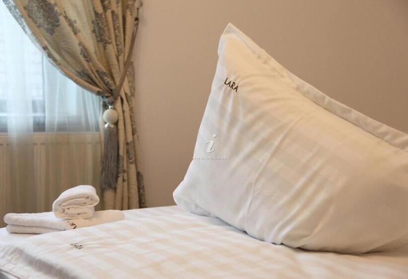 חדר דלוקס, Pensiunea Lara