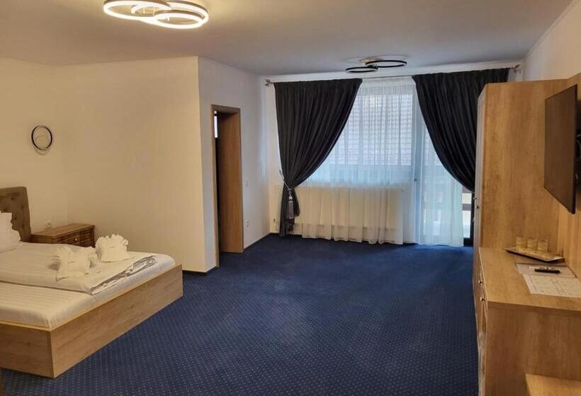 Трехместный Номер Комфорт, Pensiunea Lara