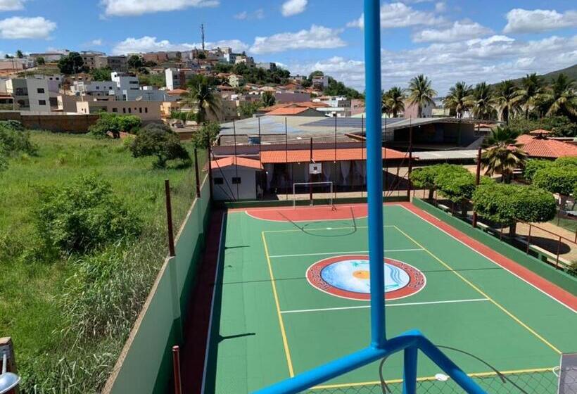 חדר קומפורט לשלושה, Aconchego Sertanejo