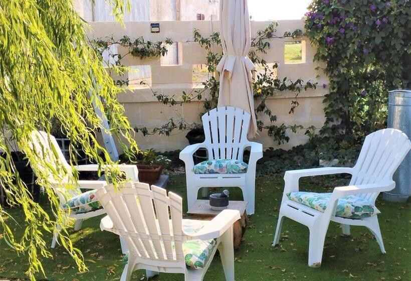 Четырехместный Номер Стандарт Вид на Сад, B&b Villa Nancy