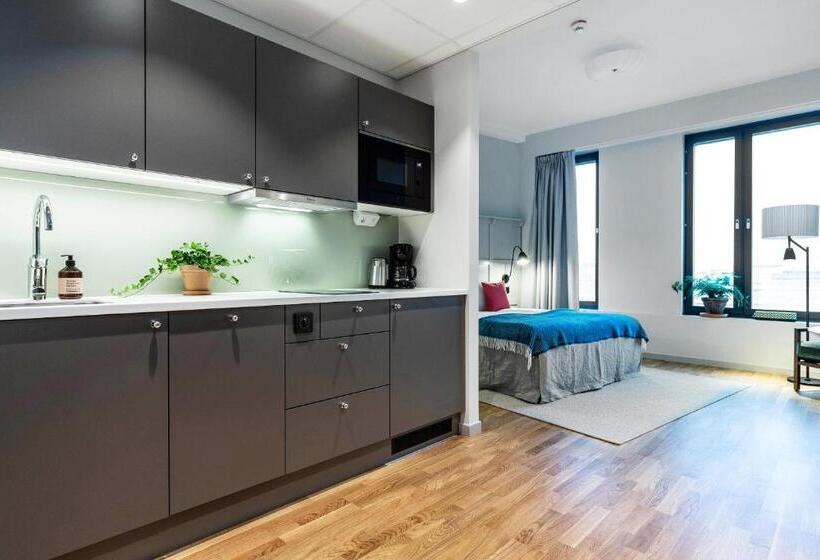 标准工作室, Biz Apartment Bromma