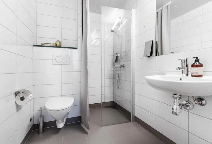 استودیوی استاندارد, Biz Apartment Bromma