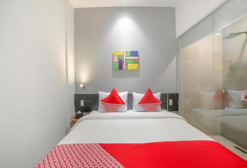 Quarto Estandar, Capital O 90447 Kardopa Hotel Megapark