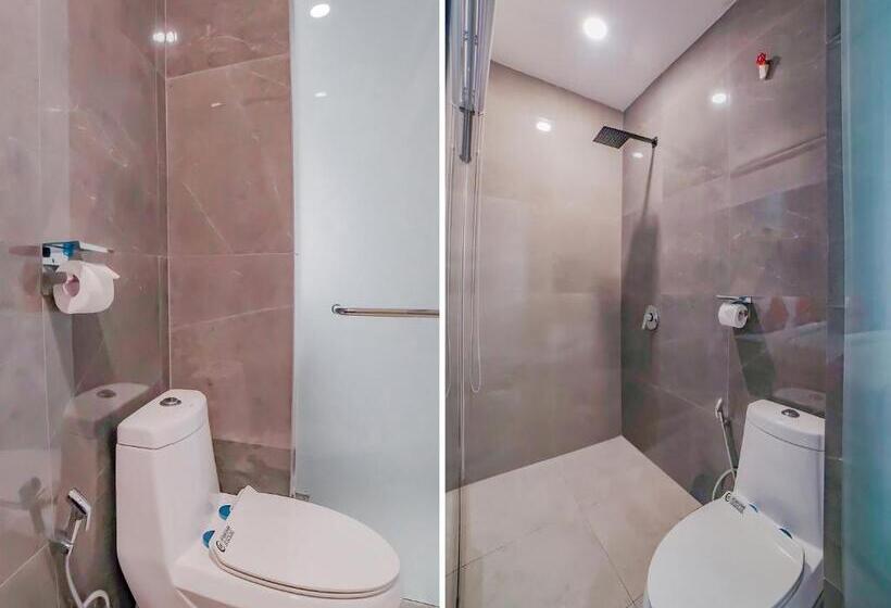 Quarto Deluxe, Capital O 90447 Kardopa Hotel Megapark