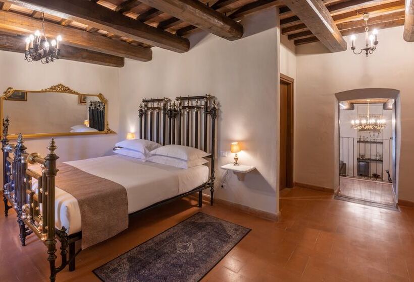 سوییت جونیور, Borgo Petroro