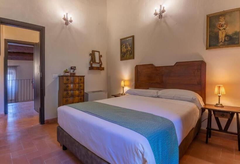 سوییت سوپریور, Borgo Petroro