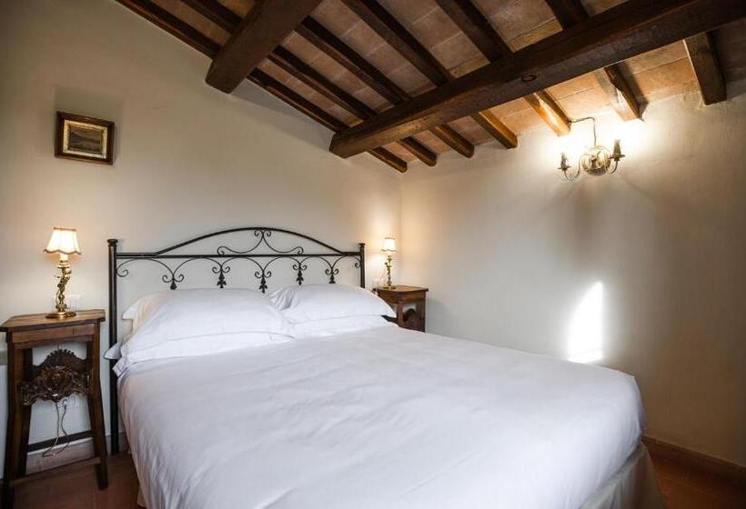 سوییت, Borgo Petroro