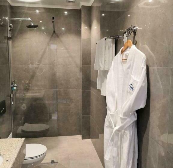 اتاق لوکس, Grand Khan Tengri 4