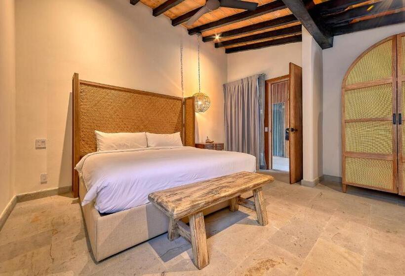 חדר דחוקס עם מיטת קינג, Maxwell Residences At Indah