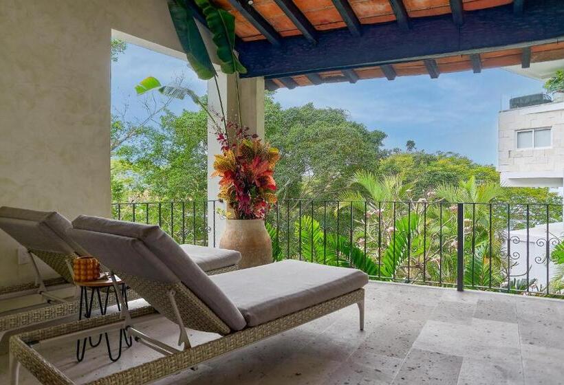 סוויטה עם בריכה, Maxwell Residences At Indah