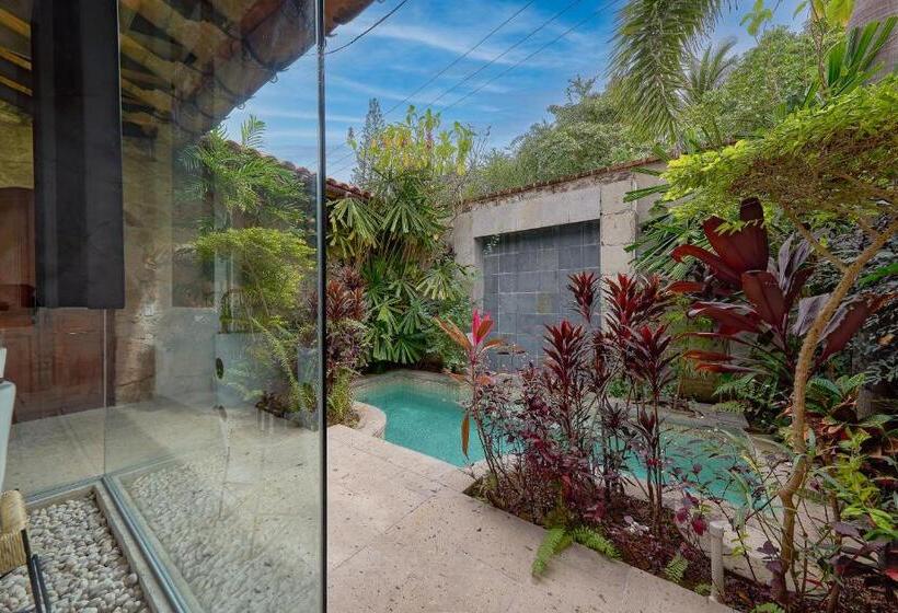 סוויטה עם בריכה, Maxwell Residences At Indah