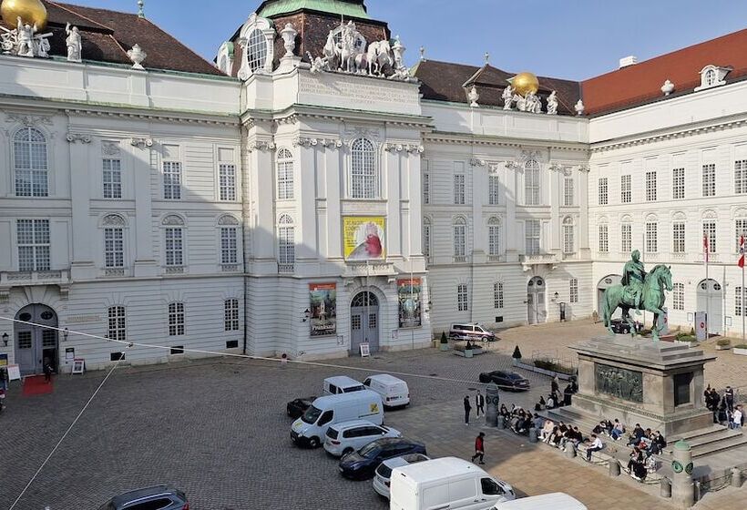 디럭스 스튜디오, Palais Elegance Wien