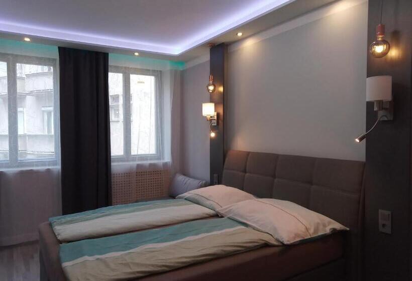 家庭工作室, Palais Elegance Wien