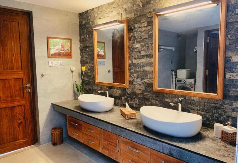 Апартаменты Пентхаус 1 Спальня, The Lucky Elephant